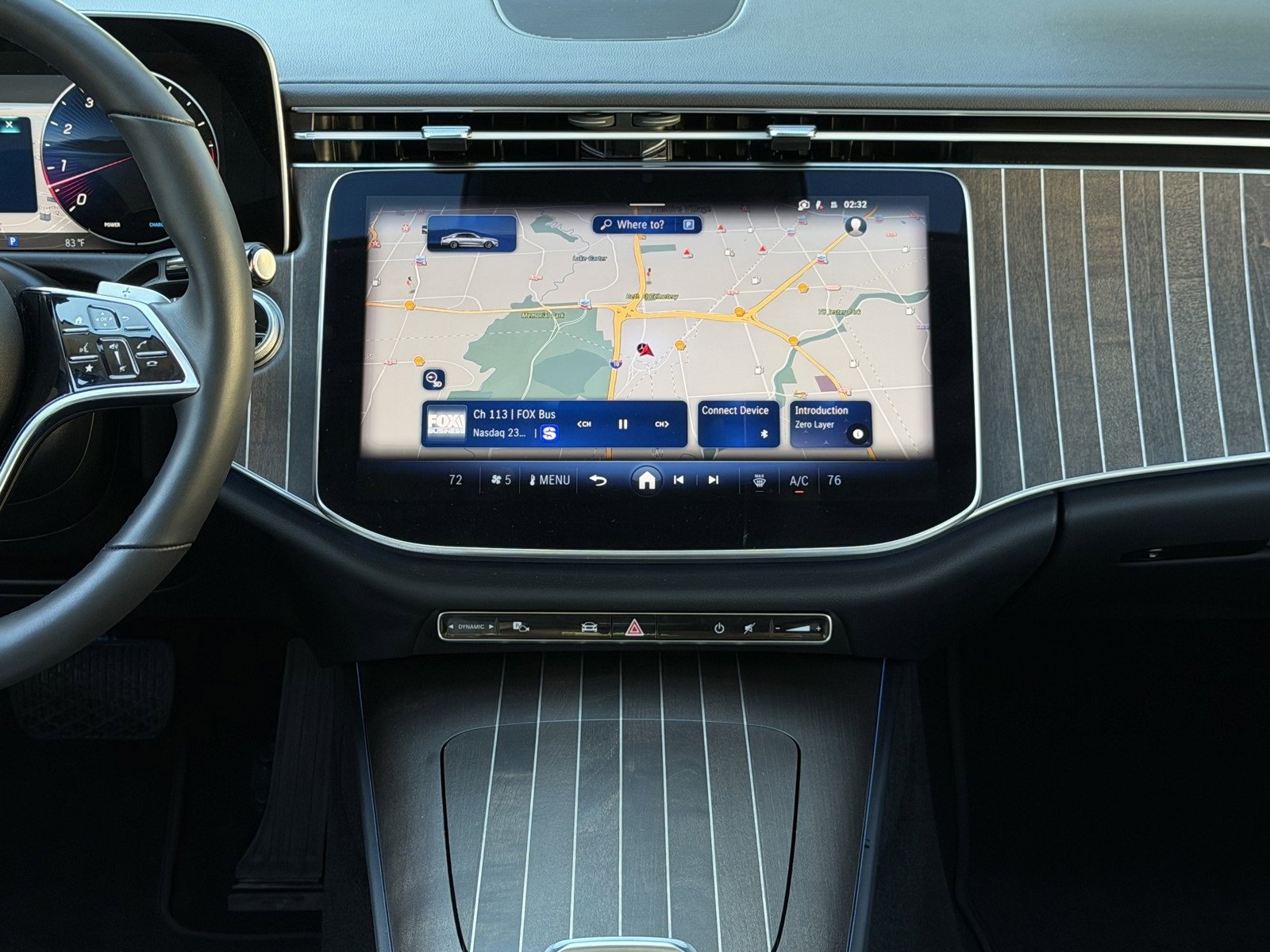 Used 2025 Mercedes-Benz E 350 Sedan image 5