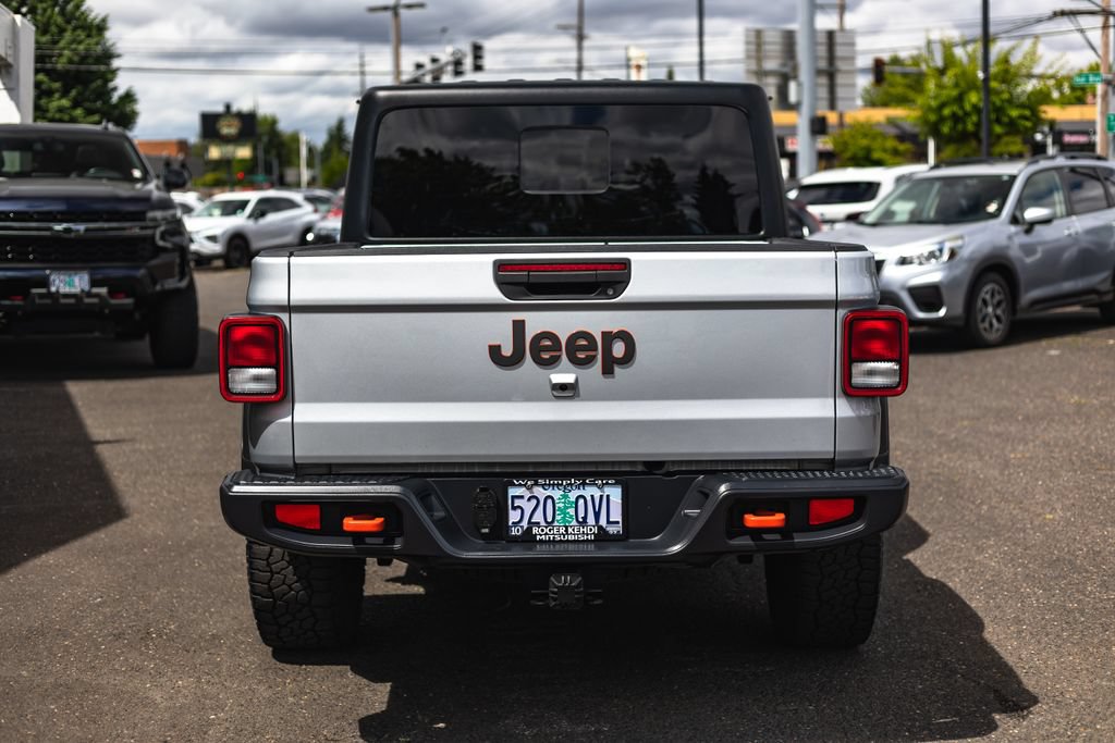 Used 2022 Jeep Gladiator Mojave w/ Trailer Tow Package AWD/4WD image 11