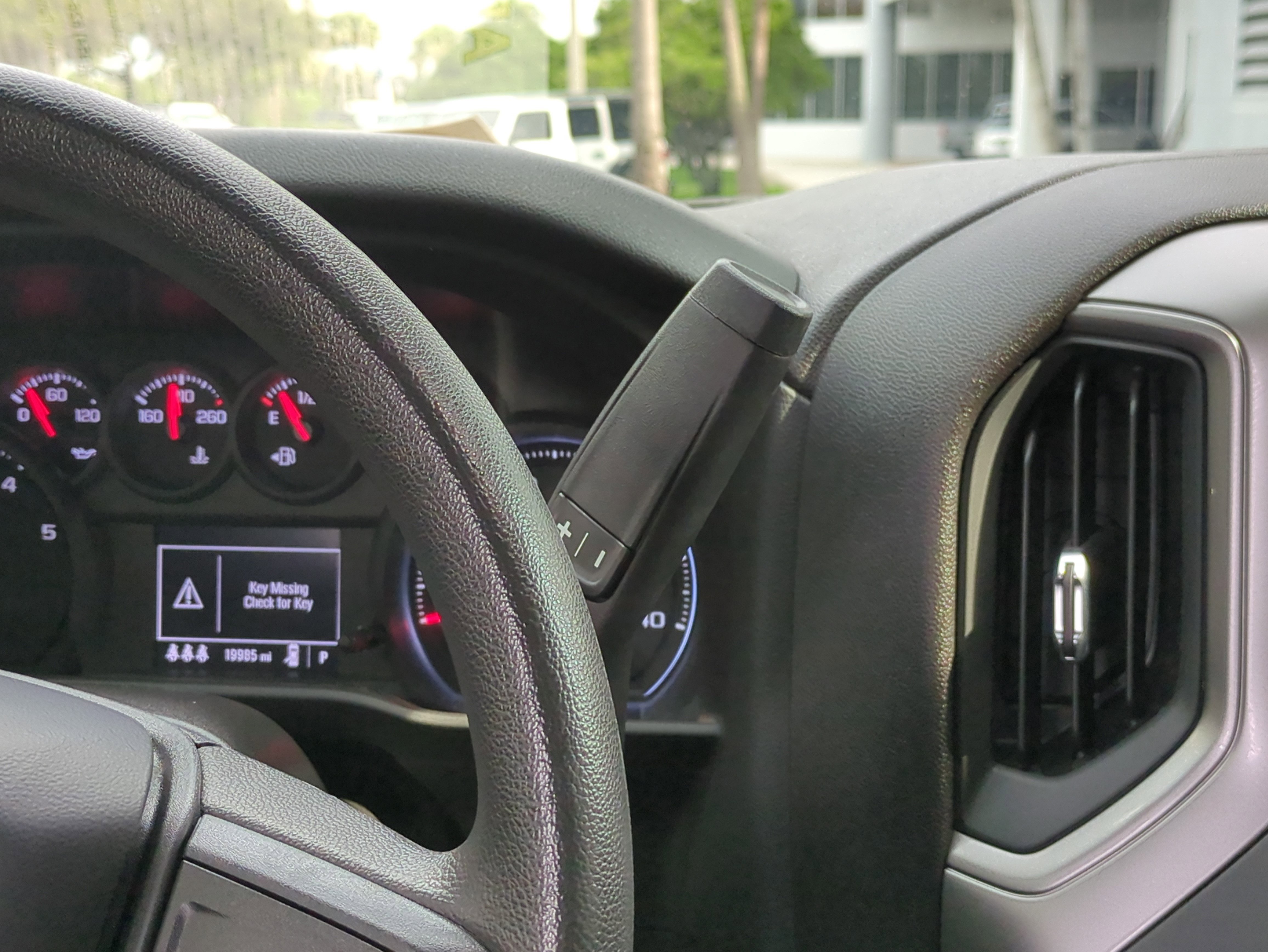 Used 2024 GMC Sierra 2500 Pro w/ Convenience Package image 19