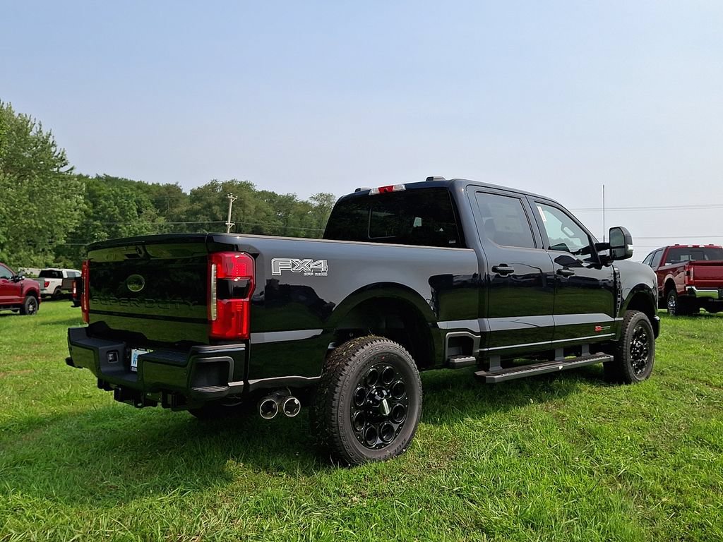 New 2026 Ford F250 Lariat w/ Black Appearance Package AWD/4WD image 4
