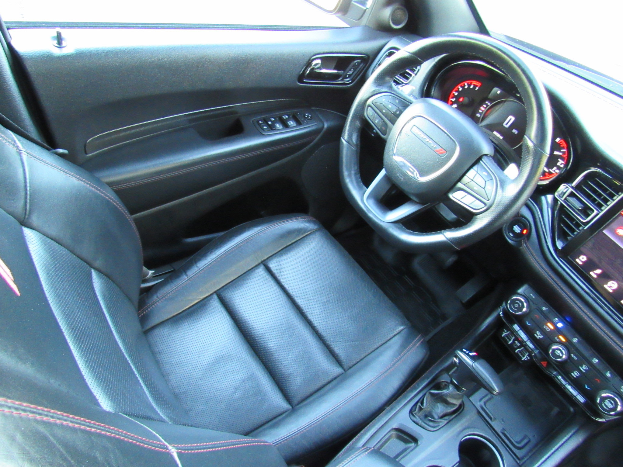 Used 2022 Dodge Durango R/T w/ Blacktop Package image 27