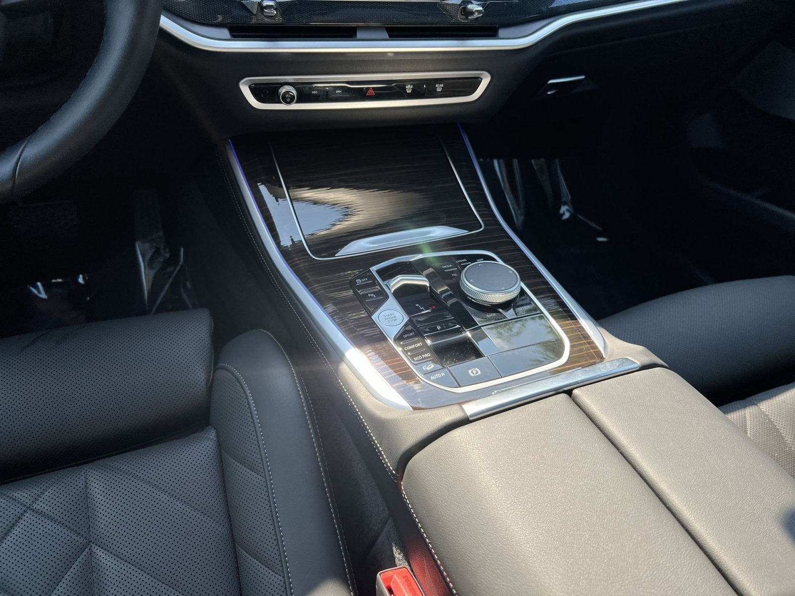 Used 2025 BMW X5 xDrive40i w/ Premium Package AWD/4WD image 23