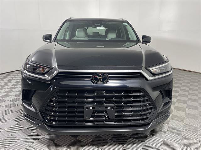 New 2026 Toyota Grand Highlander AWD image 2