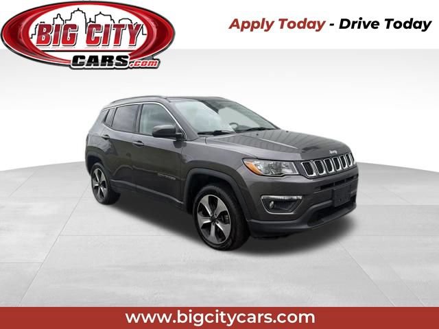 Used 2018 Jeep Compass Latitude w/ Popular Equipment Group AWD/4WD image 1