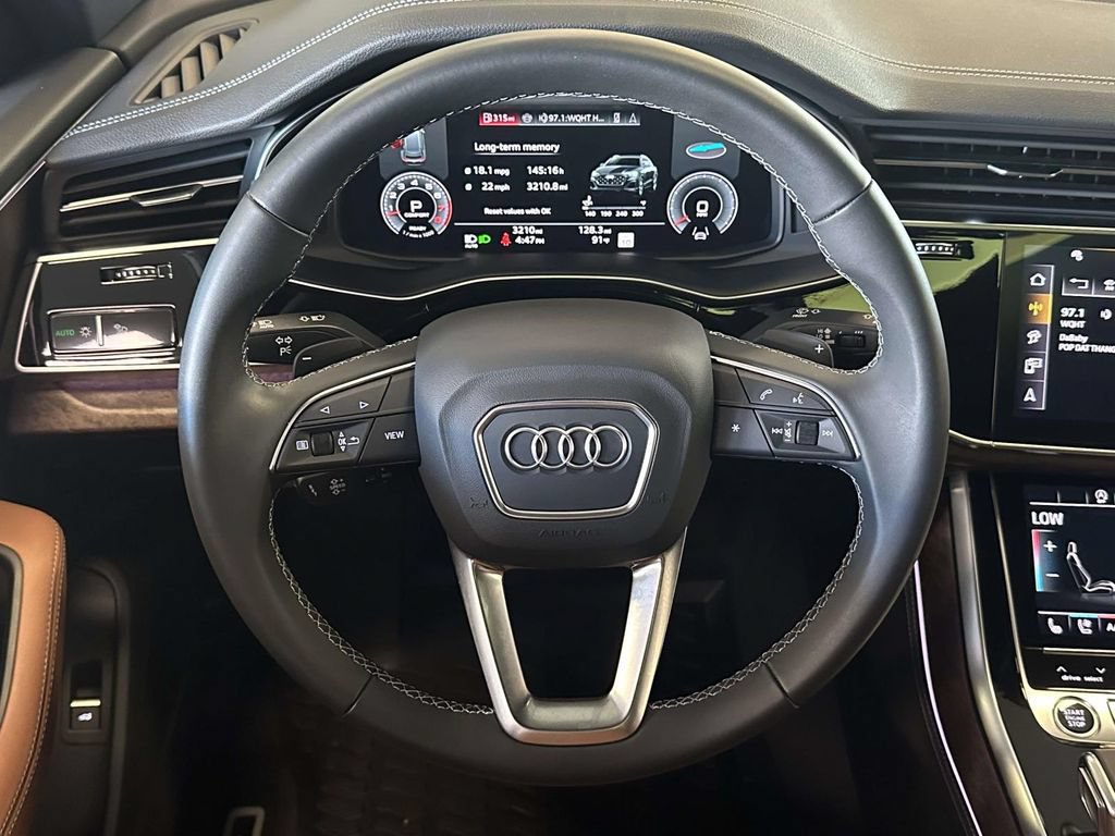 Used 2026 Audi Q8 Premium Plus AWD/4WD image 16