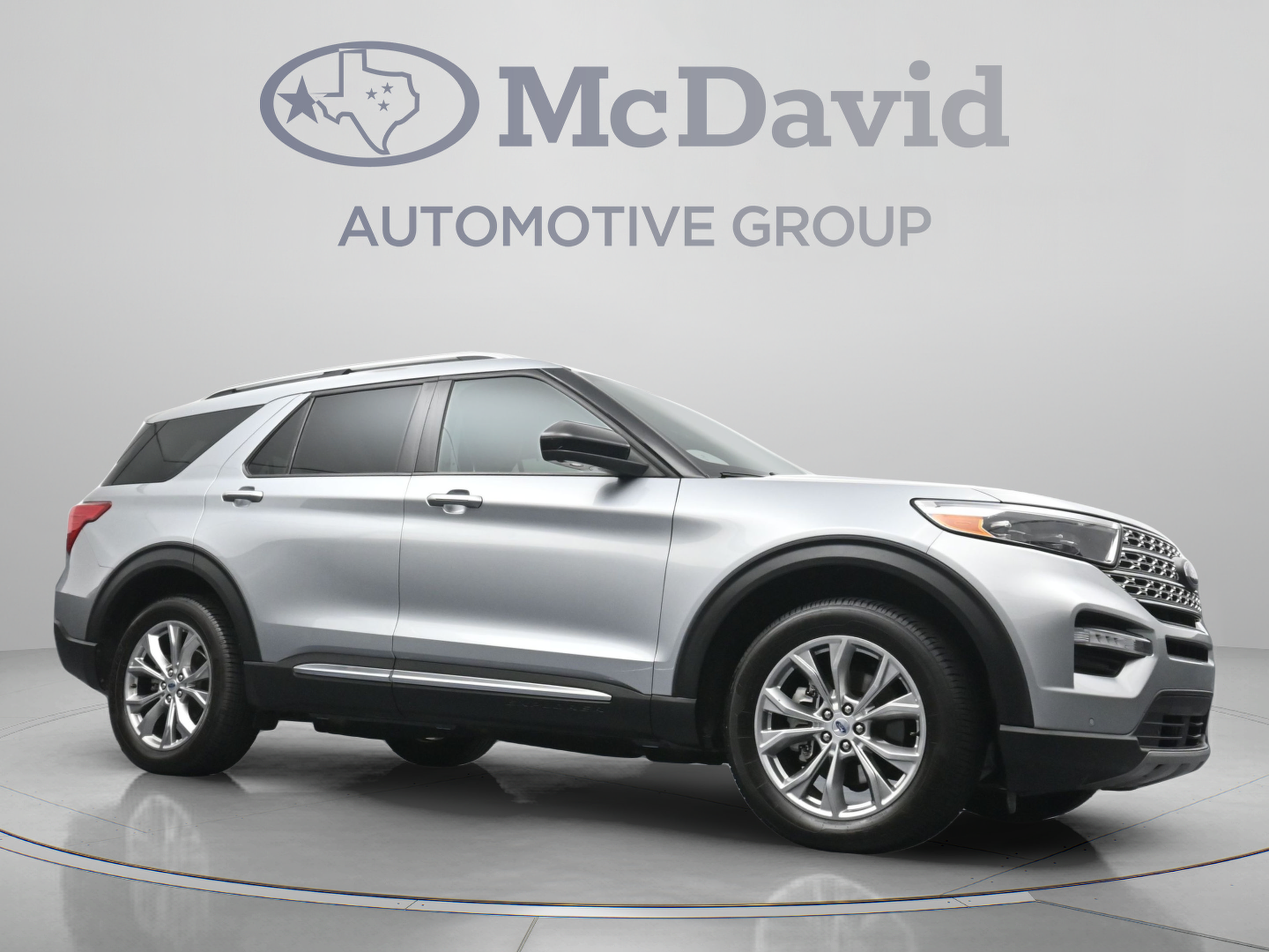 Used 2023 Ford Explorer Limited AWD/4WD image 25