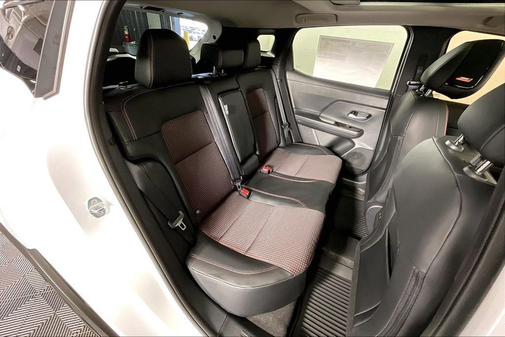 New 2026 Nissan Kicks SR w/ SR Premium Package image 22