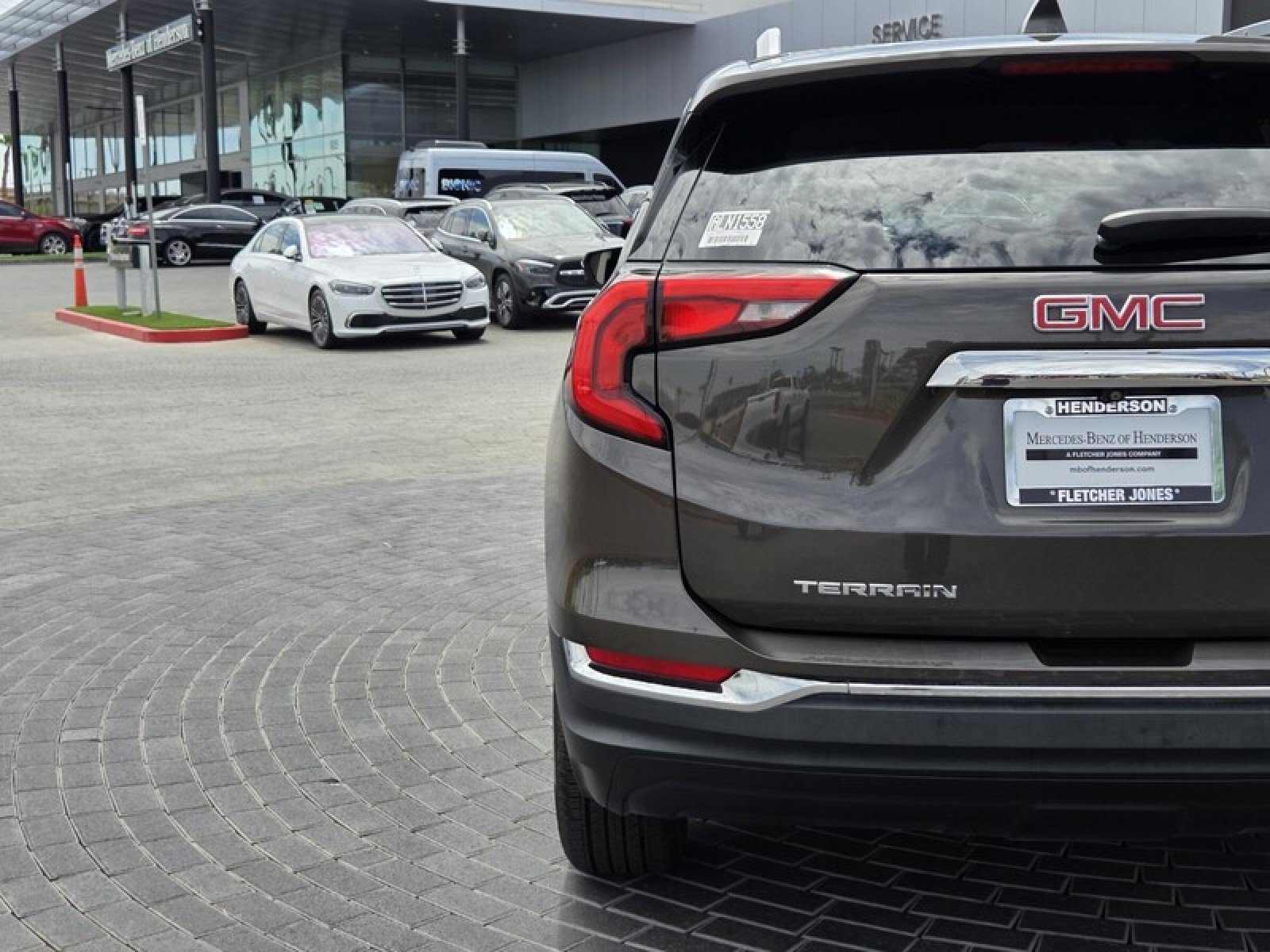 Used 2020 GMC Terrain SLT FWD image 11