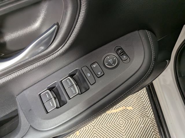 Certified 2024 Honda HR-V EX-L image 18