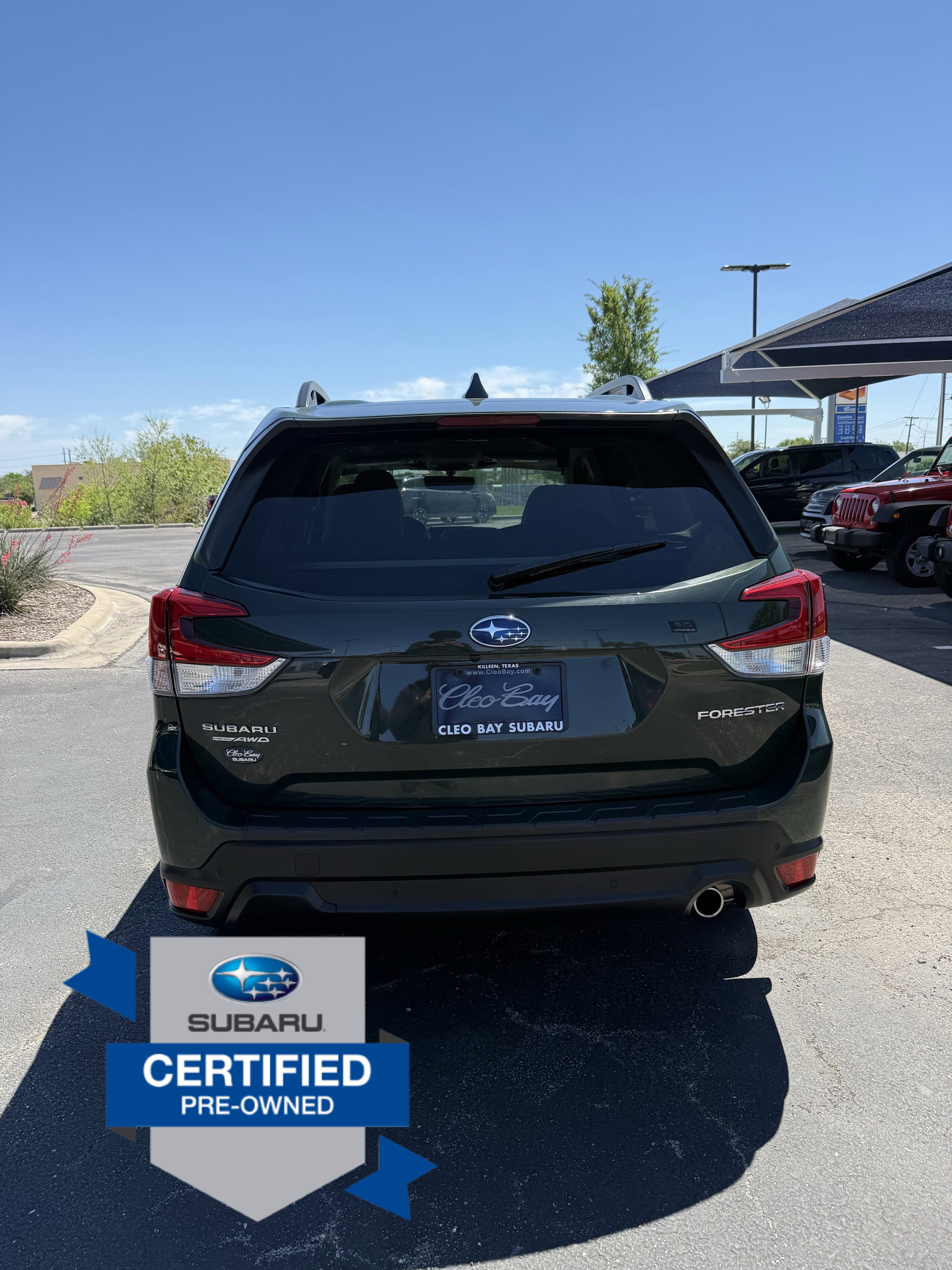Used 2022 Subaru Forester Limited w/ Popular Package #2 AWD/4WD image 6