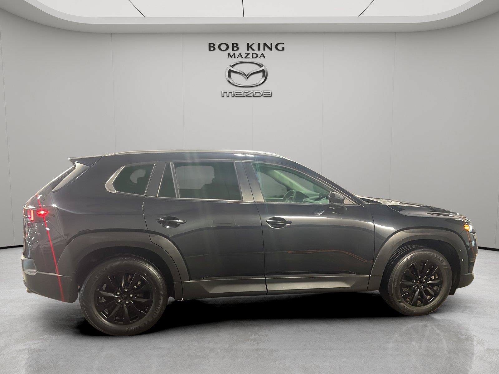 Used 2025 MAZDA CX-50 AWD 2.5 S w/ Premium Package image 6