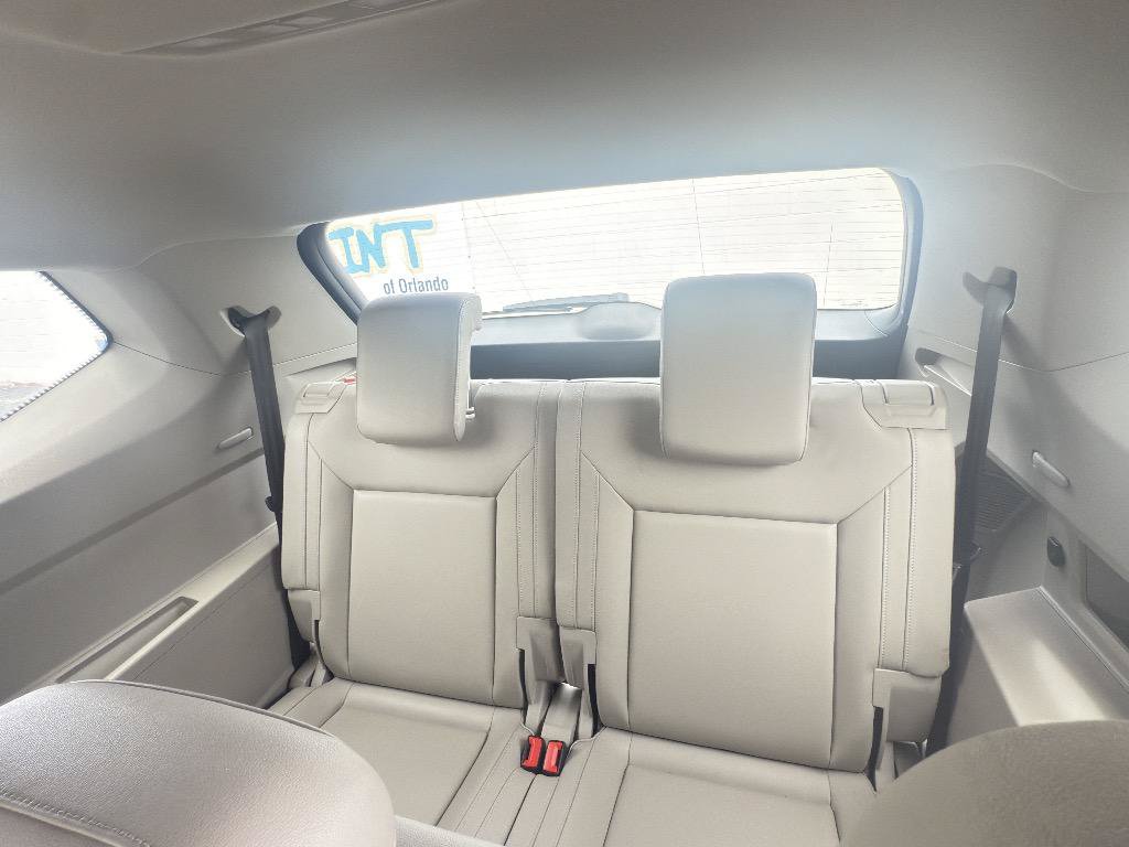 Used 2019 Volkswagen Atlas SE w/ Towing Package FWD image 6