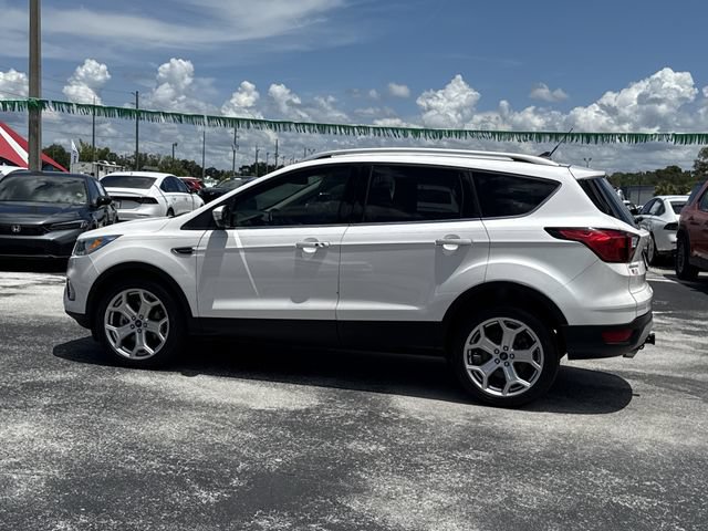 Used 2019 Ford Escape Titanium w/ U0J03 - Titanium Tow Package FWD image 11