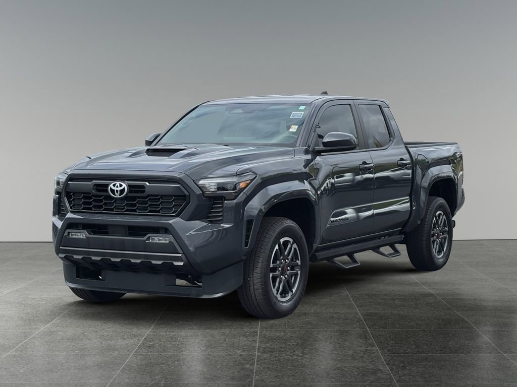 Used 2024 Toyota Tacoma TRD Sport AWD/4WD image 4