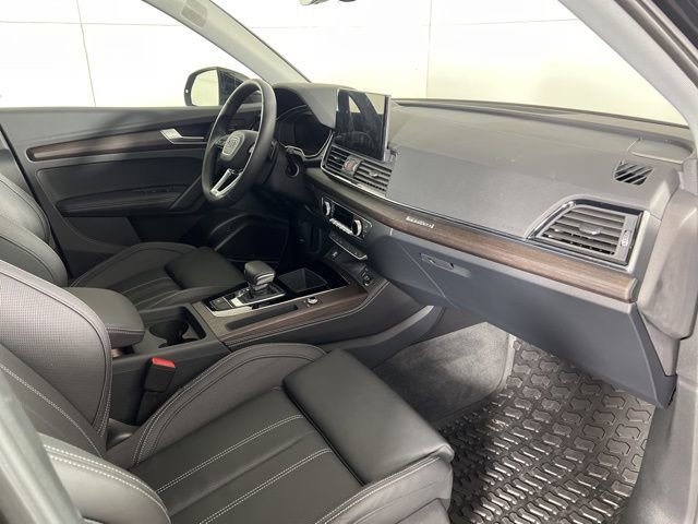 Certified 2023 Audi Q5 2.0T Premium Plus w/ Premium Plus Package image 10