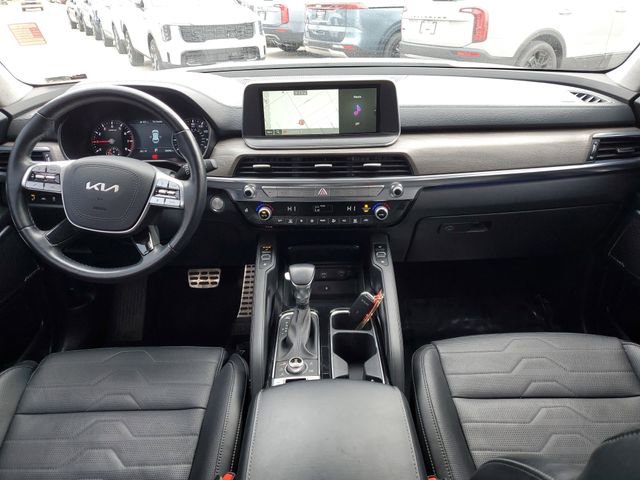 Used 2022 Kia Telluride SX w/ SX Prestige Package image 12