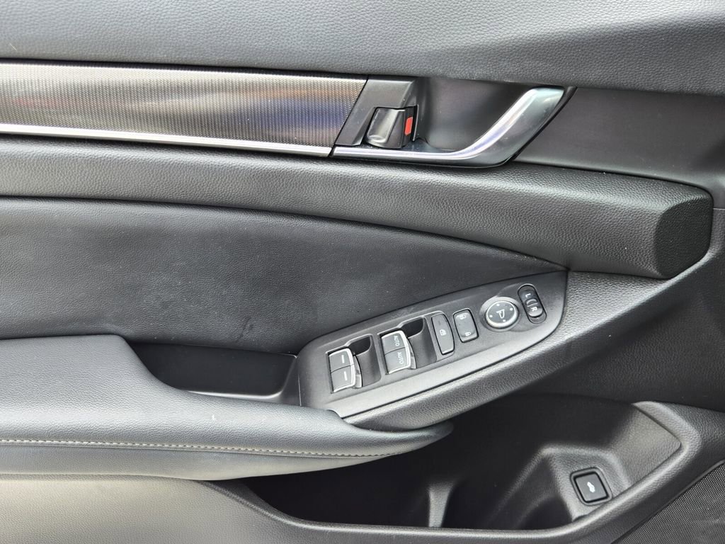 Used 2022 Honda Accord Sport image 24