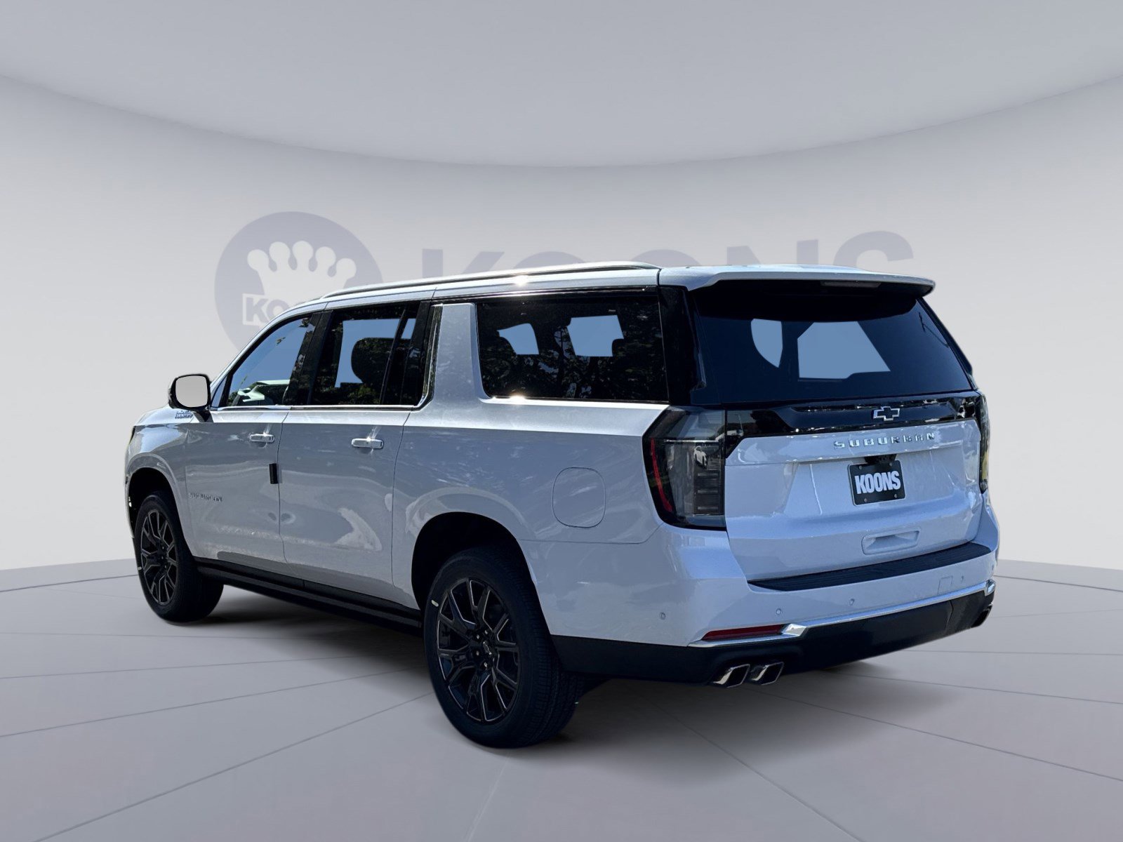 New 2026 Chevrolet Suburban High Country image 4