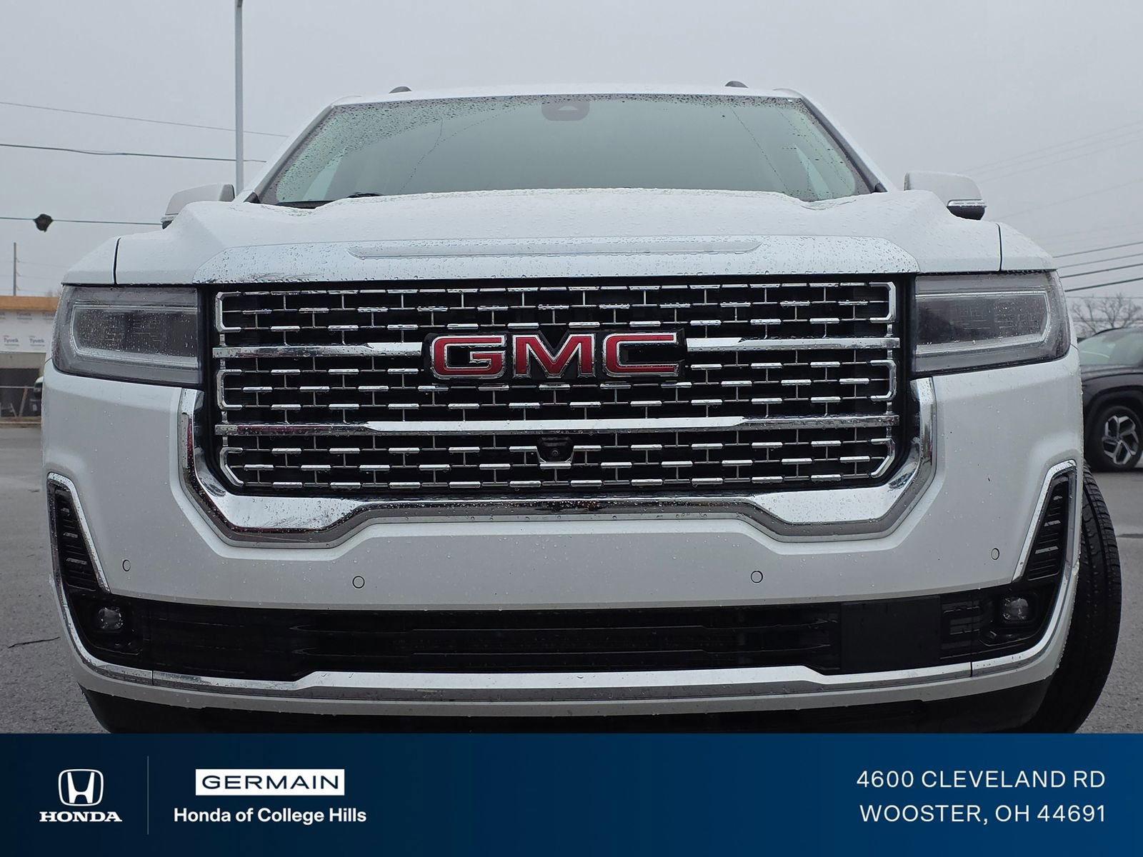 Used 2023 GMC Acadia Denali w/ Denali Technology Package image 11