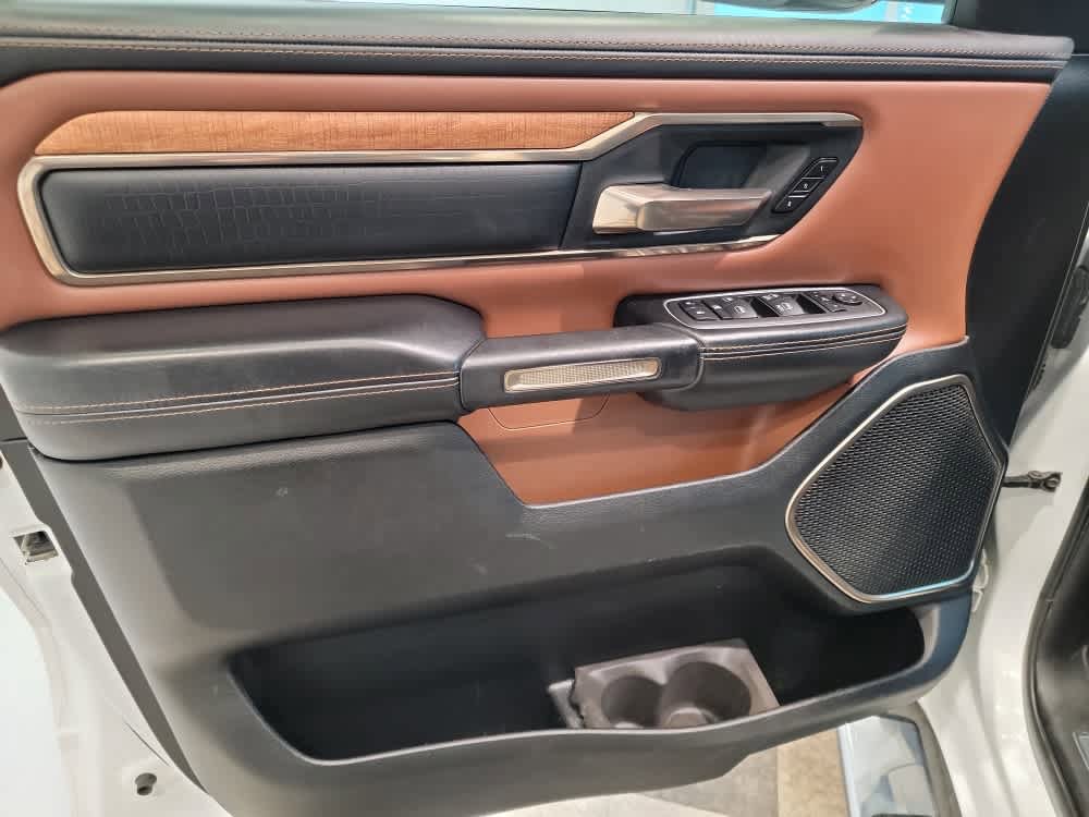 Used 2022 RAM 1500 Limited AWD/4WD image 11