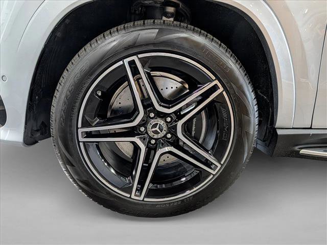 New 2026 Mercedes-Benz GLS 450 4MATIC image 8