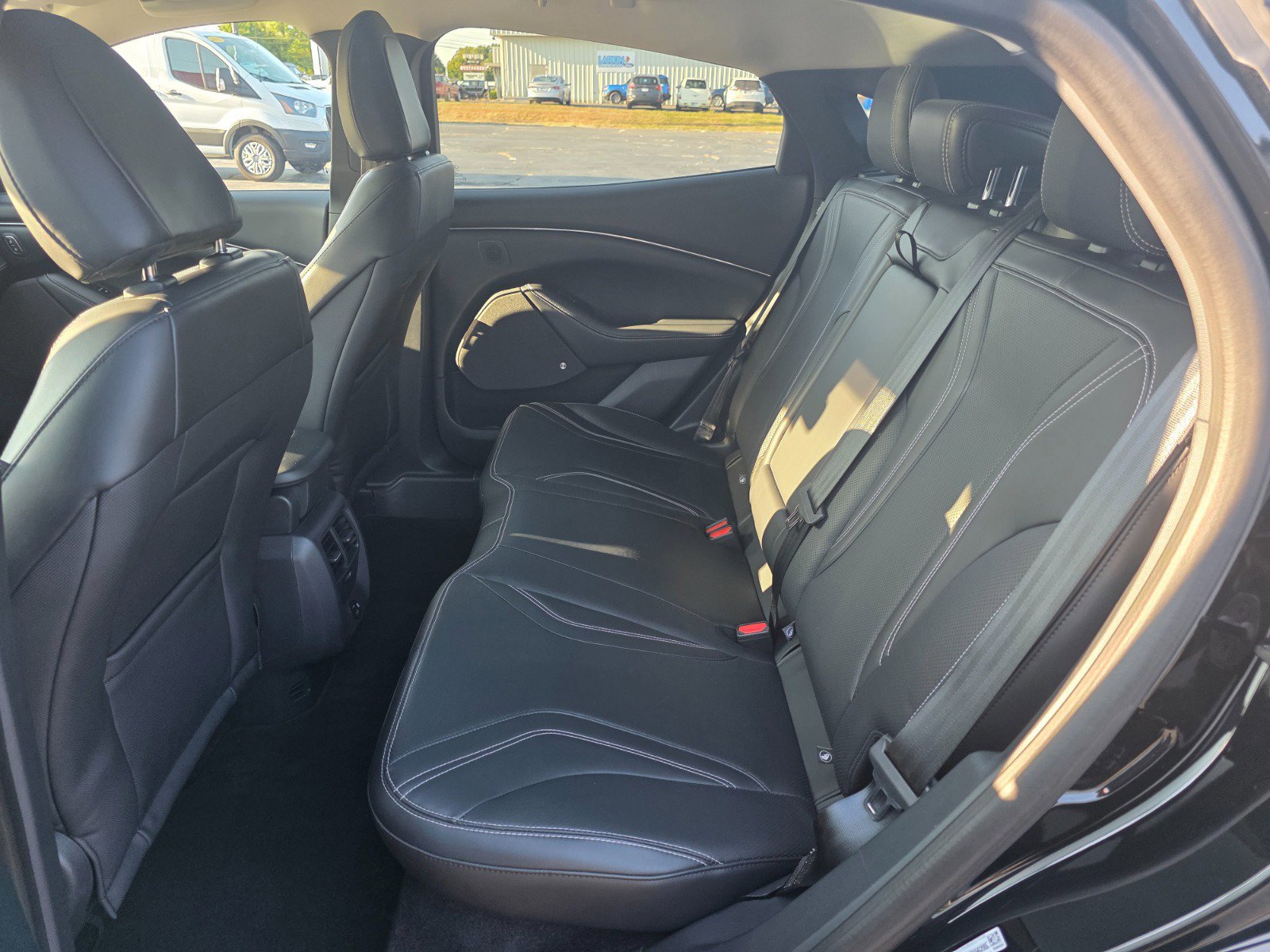 Used 2021 Ford Mustang Mach-E Premium image 6