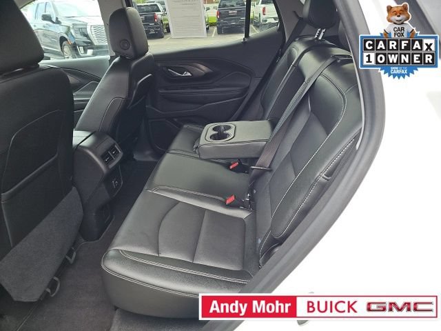 Used 2024 GMC Terrain SLT FWD image 30