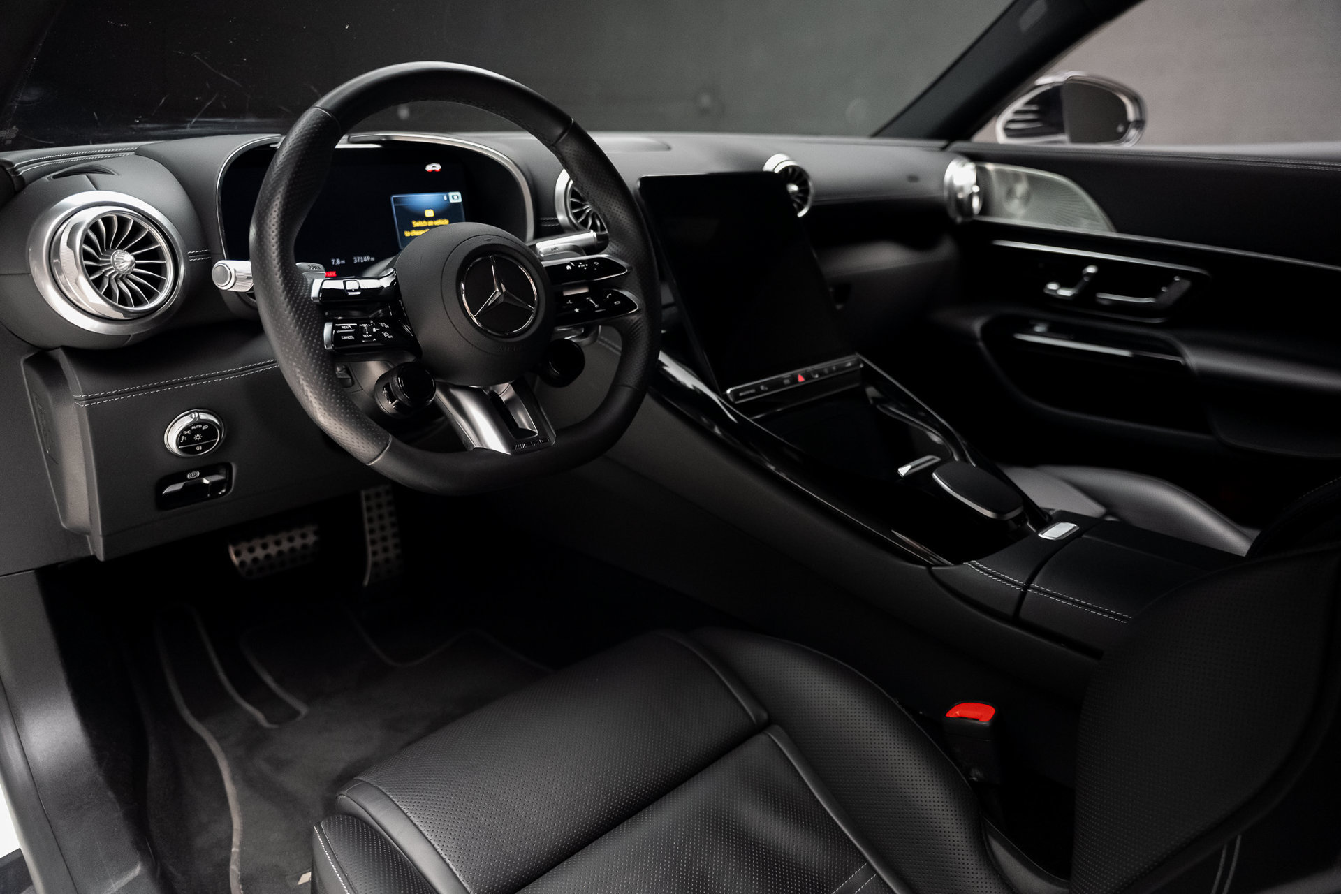 Used 2024 Mercedes-Benz AMG GT 55 image 2