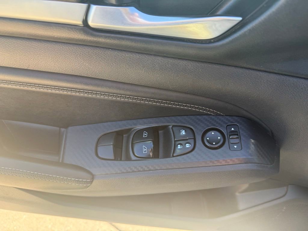 Used 2019 Nissan Altima 2.5 SL FWD image 25