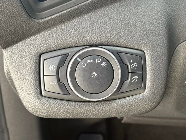 Used 2019 Ford Escape SE image 23