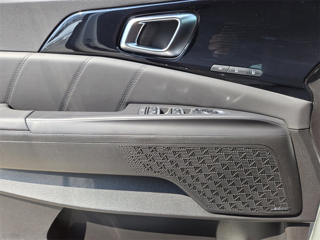 New 2026 Kia Carnival SX Prestige image 16