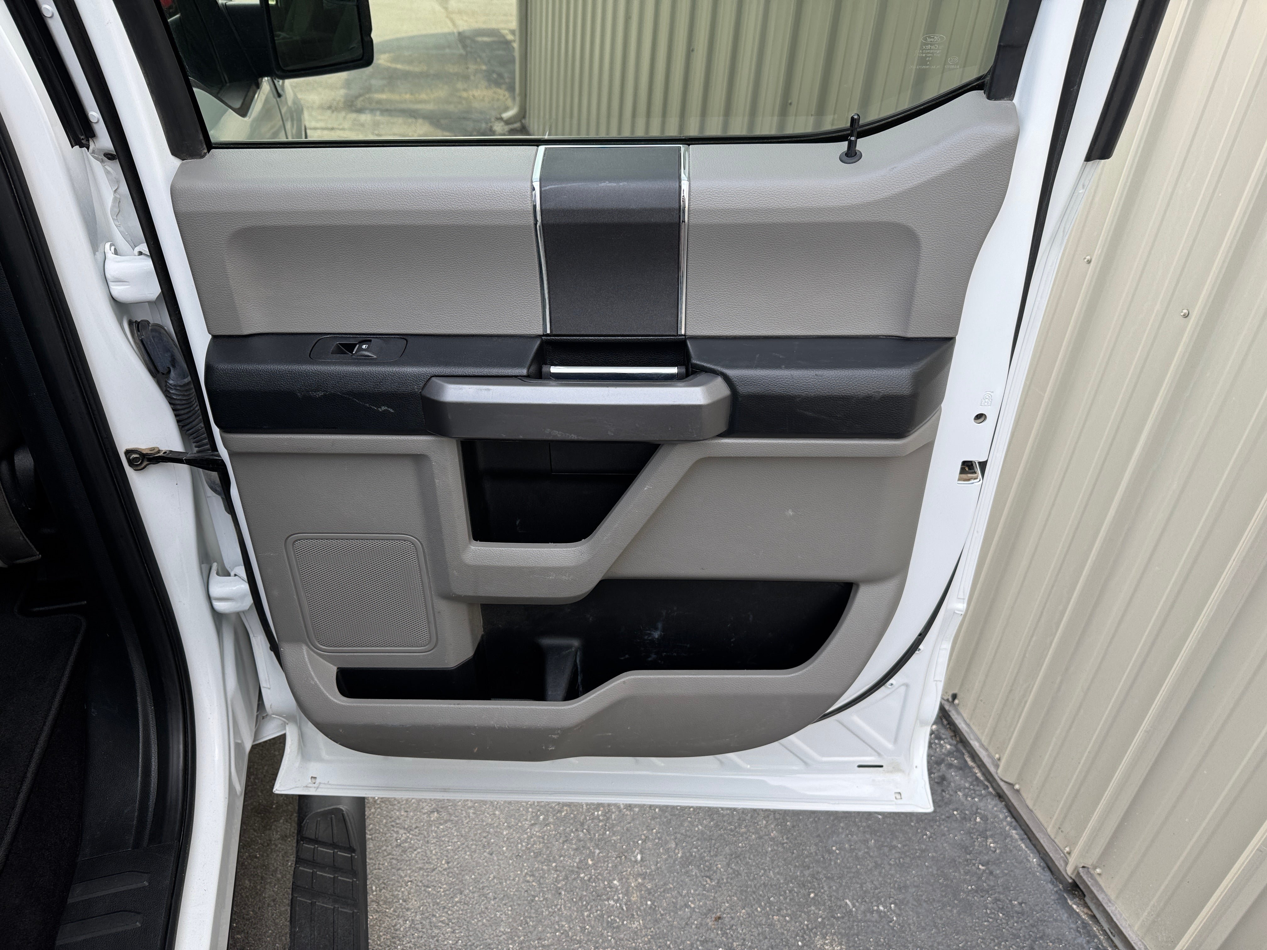 Used 2019 Ford F150 XLT w/ Trailer Tow Package AWD/4WD image 30