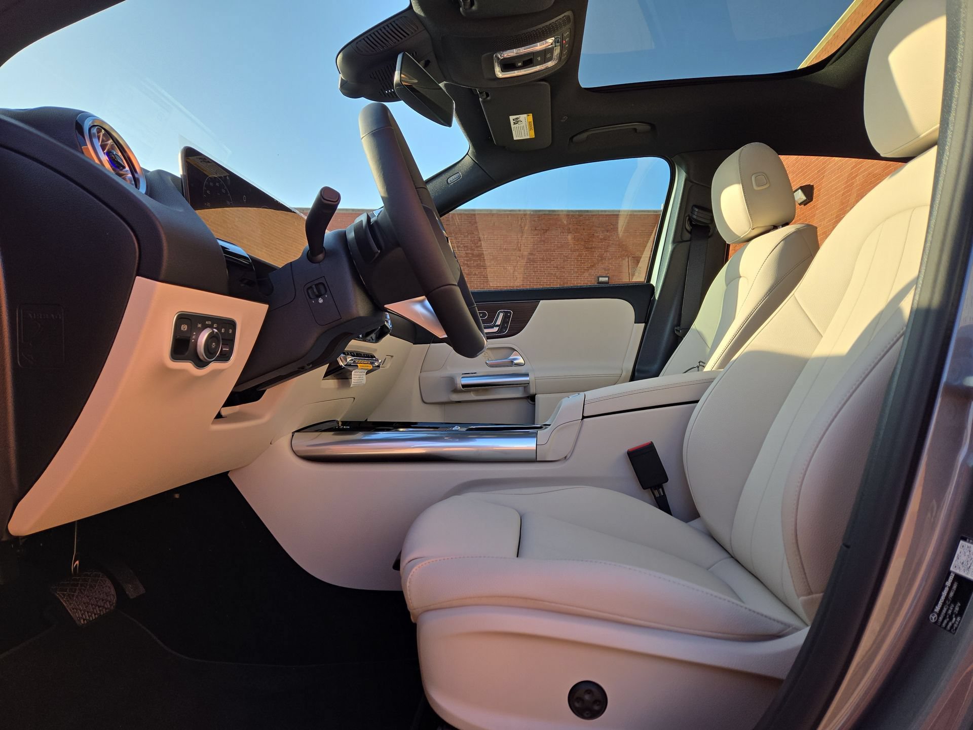New 2026 Mercedes-Benz GLA 250 image 16