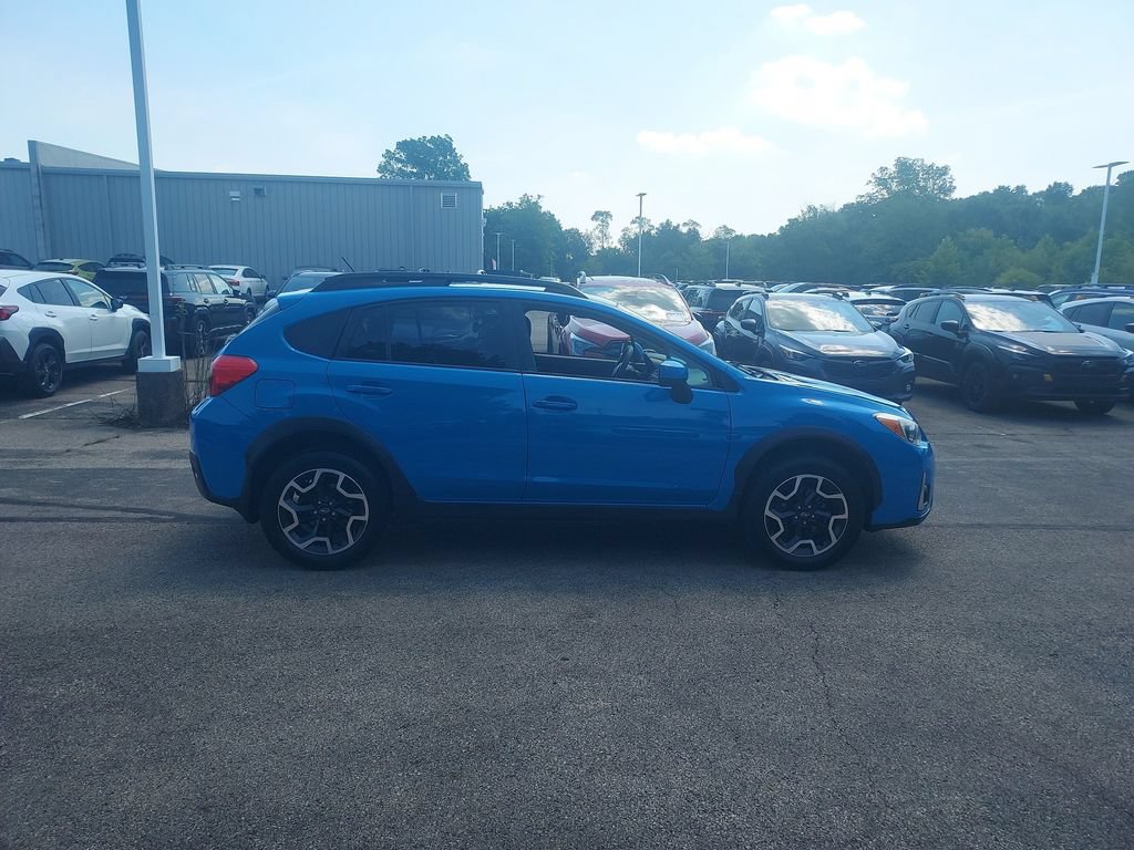 Used 2016 Subaru Crosstrek 2.0i Premium AWD/4WD image 8