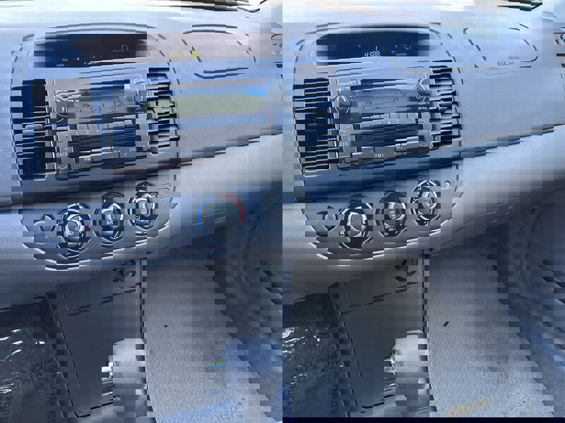 Used 2005 Toyota Camry LE image 42