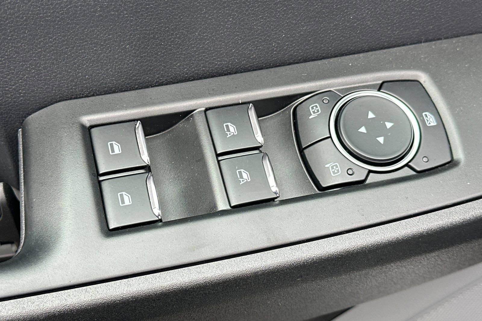 New 2026 Ford F350 XL w/ XL Chrome Package image 12