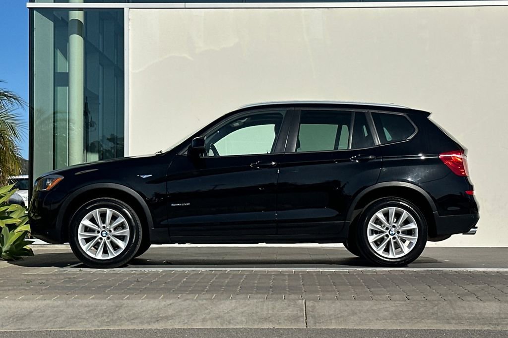 Used 2017 BMW X3 sDrive28i image 6