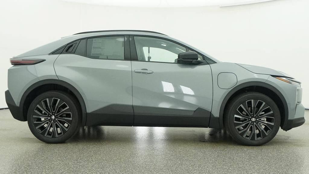 New 2026 Toyota C-HR AWD/4WD image 27