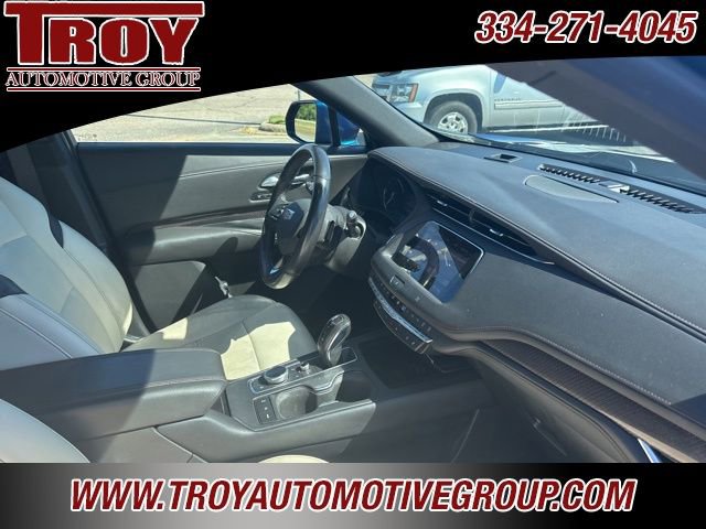 Used 2019 Cadillac XT4 Sport AWD/4WD image 35