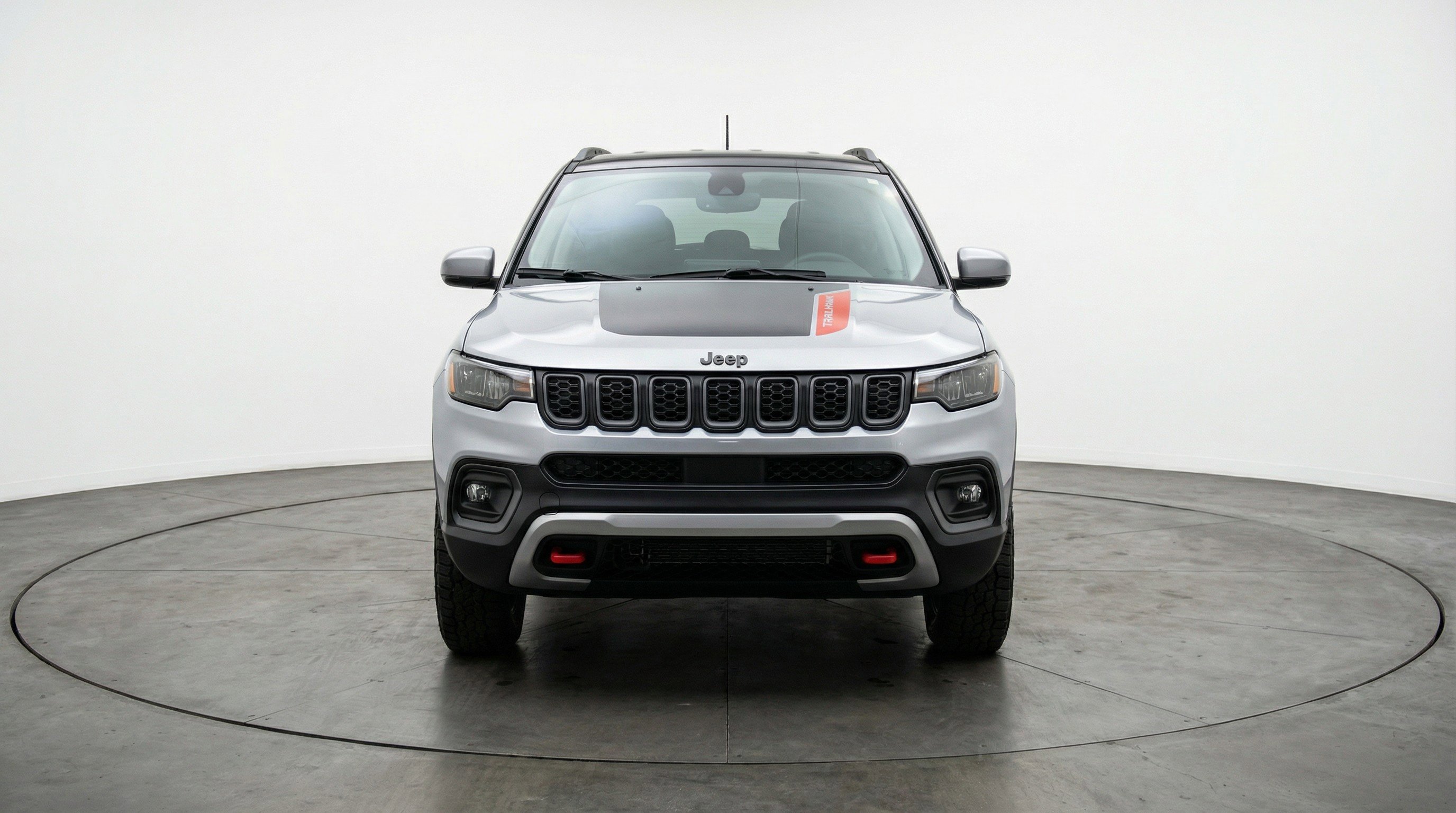 Used 2025 Jeep Compass Trailhawk image 2