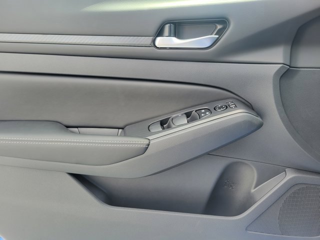 New 2025 Nissan Altima 2.5 SV w/ SV Special Edition Package image 12