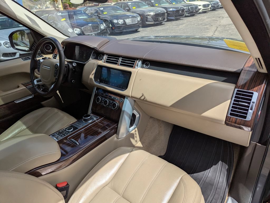 Used 2017 Land Rover Range Rover Long Wheelbase Supercharged AWD/4WD image 33