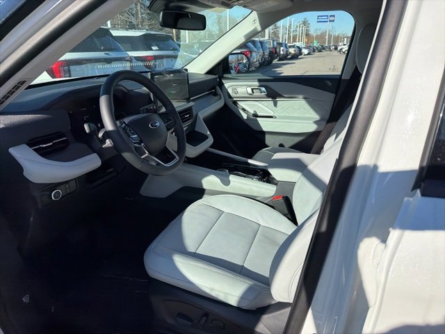 New 2026 Ford Explorer Platinum w/ LUX Leather Package image 10