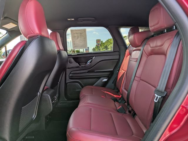Certified 2025 Lincoln Corsair Reserve FWD image 14
