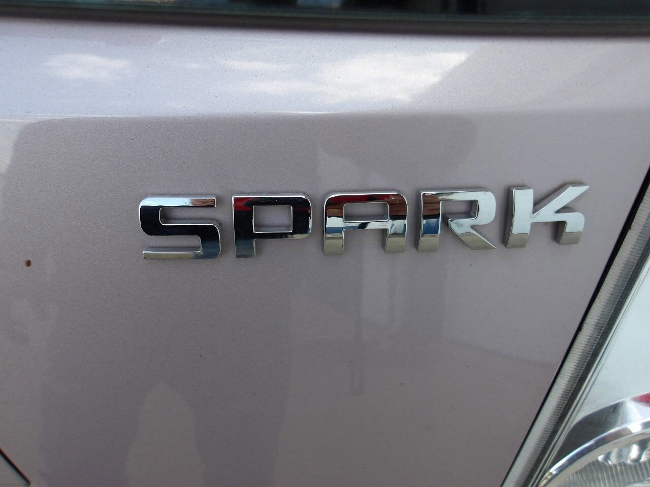 Used 2013 Chevrolet Spark LS FWD image 33