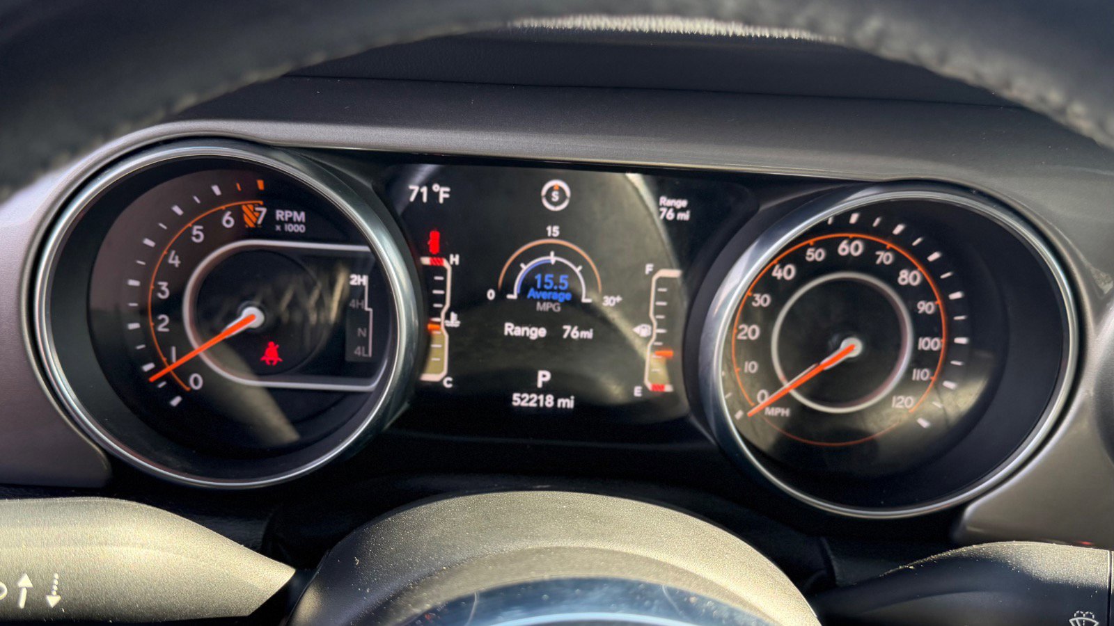 Used 2018 Jeep Wrangler Unlimited Sahara image 28