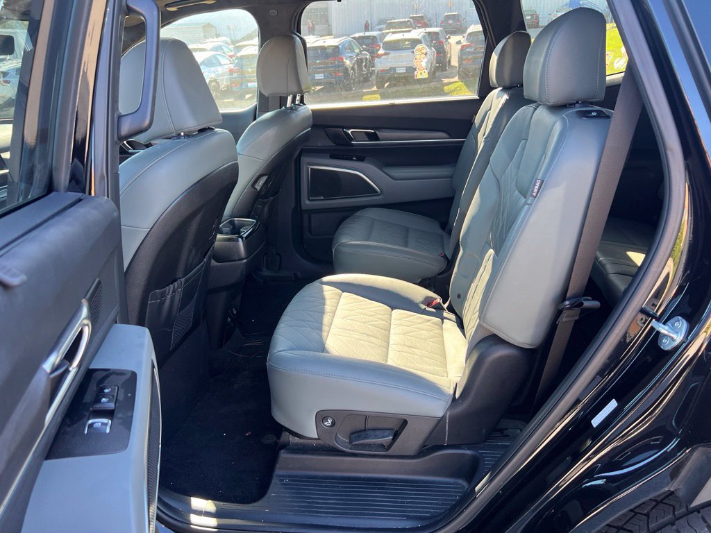 Used 2024 Kia Telluride SX Prestige X-Pro AWD/4WD image 9