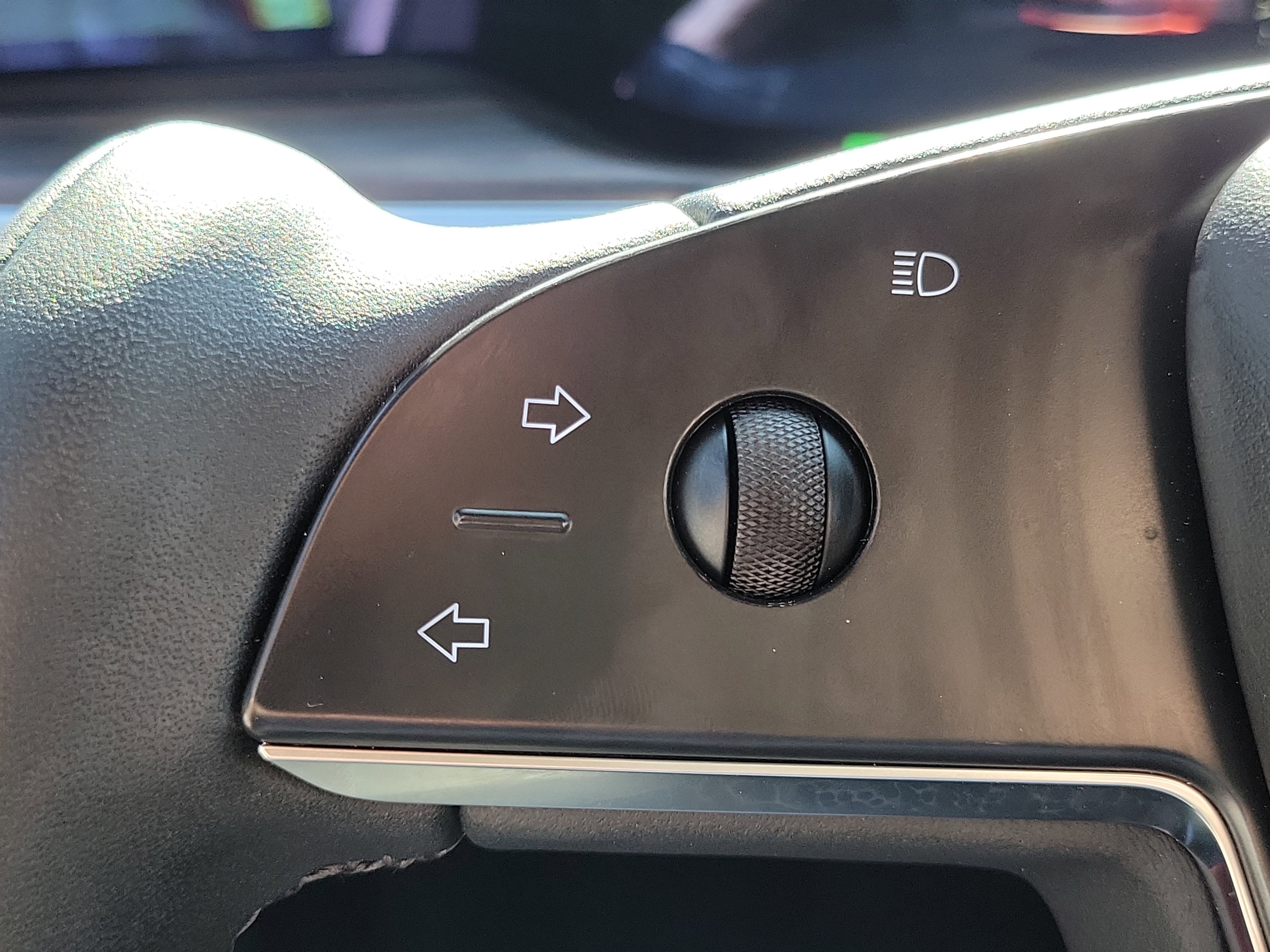 Used 2024 Tesla Model X Long Range AWD/4WD image 8