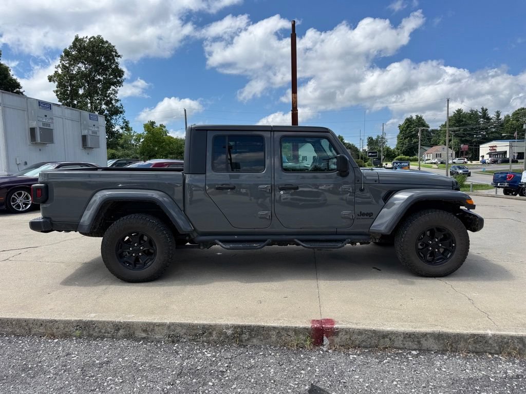 Used 2021 Jeep Gladiator Sport AWD/4WD image 5