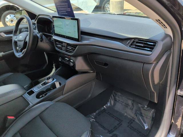 Certified 2026 Ford Escape SE FWD image 17